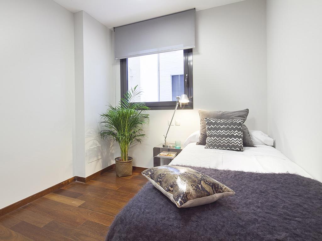 Apartment Barcelona Rentals - Swimming Pool With Terrace Exteriör bild